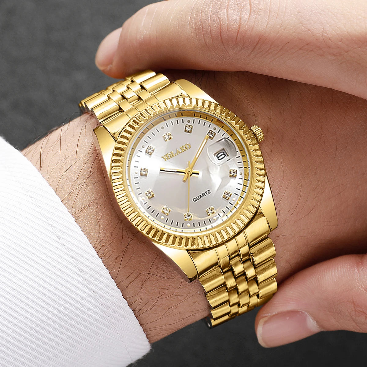 Luxury Men Business Watches Fashion Rhinestone Women Quartz Watch with Calendar Clock Gift(Without Box)